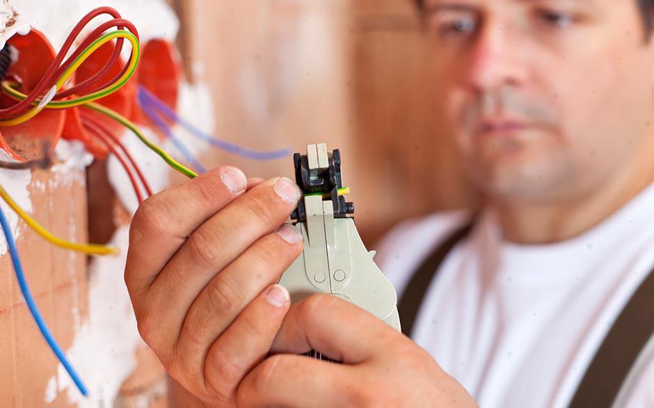 besoin d'un électricien Saint-Ouen-l'Aumône