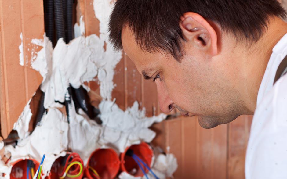électricien de maintenance Andrésy