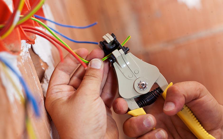 électricien de maintenance Claye-Souilly